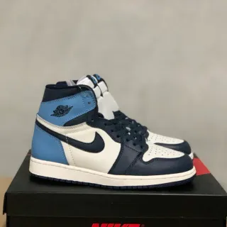 Air Jordan 1 白海军蓝浅蓝篮球鞋
