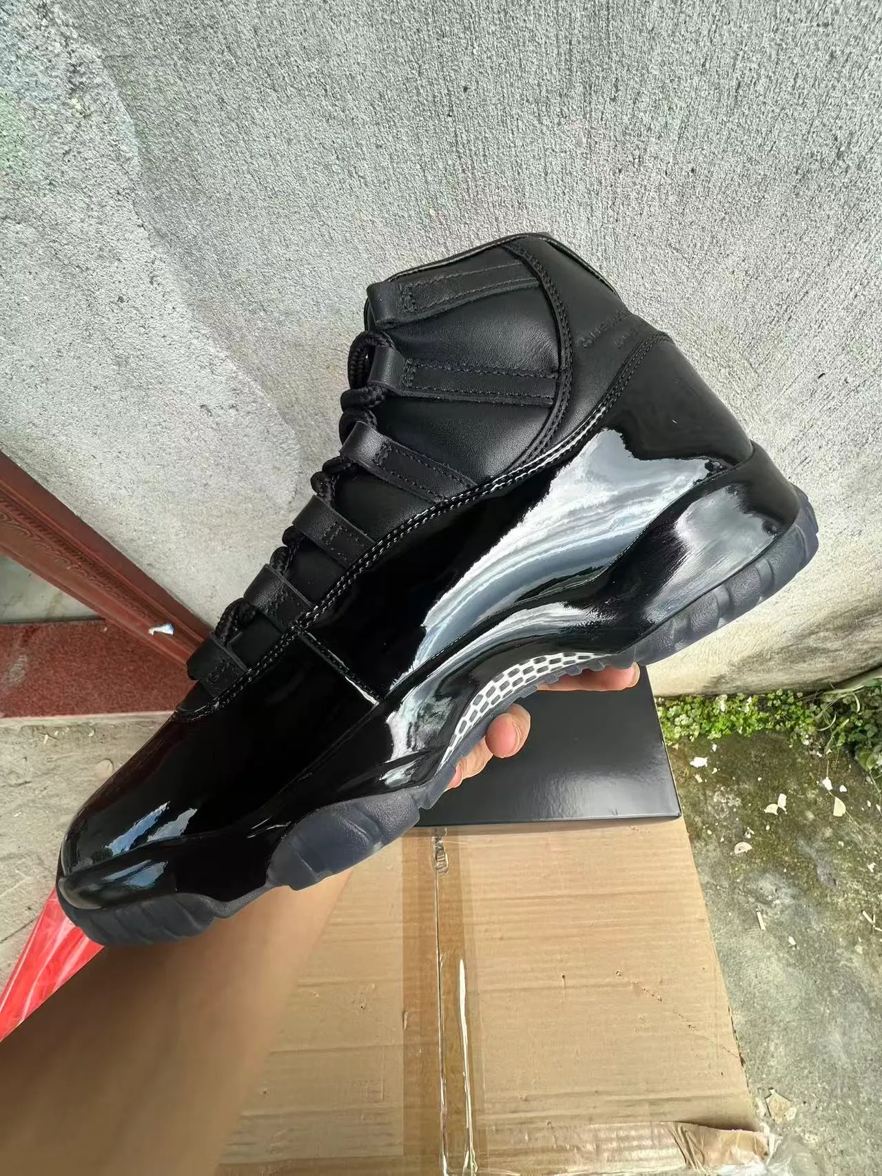 Air Jordan 11 Zapatos de Baloncesto de Cuero Patentado Negro 5