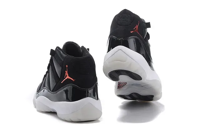 Air Jordan 11 黑红 Jumpman 篮球鞋 4