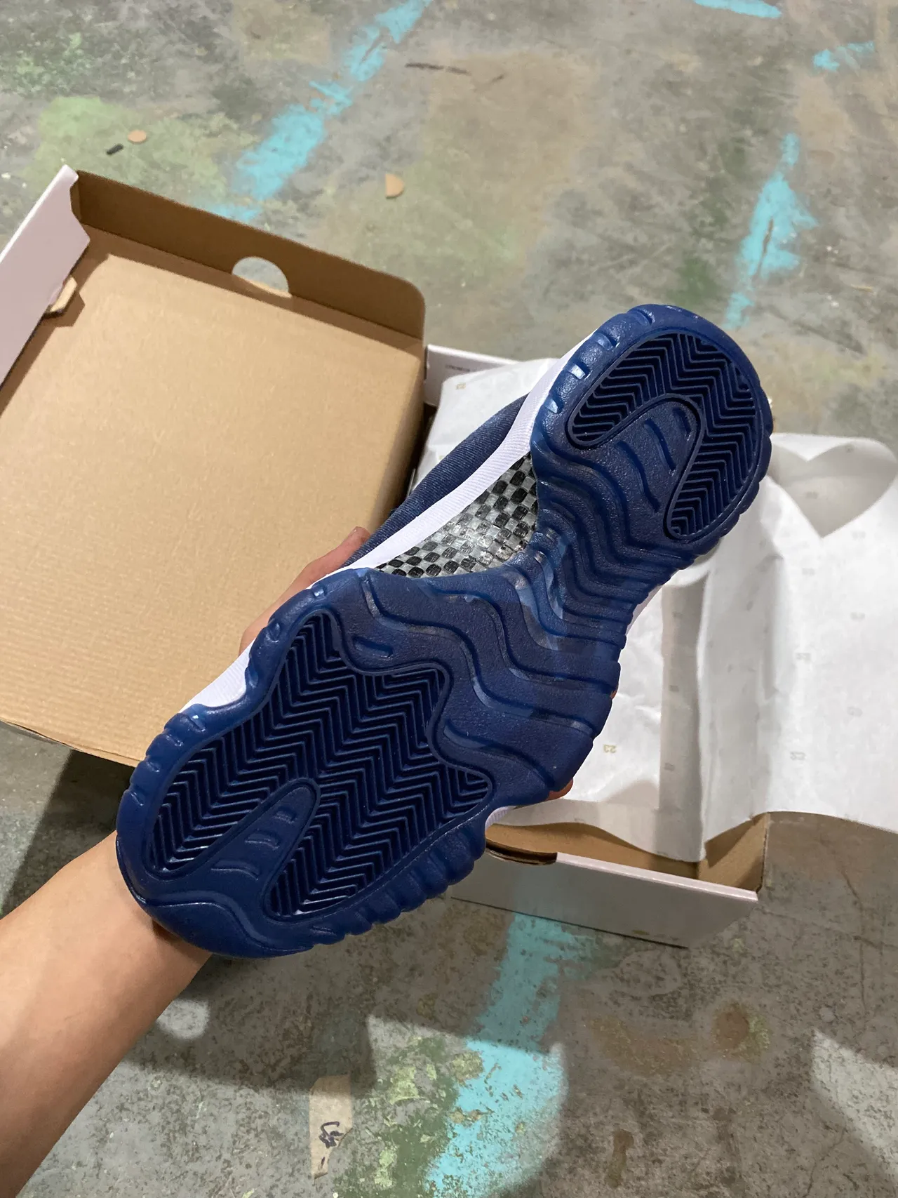 Air Jordan 11 নেভি ভেলভেট সাদা বাস্কেটবল জুতো 5