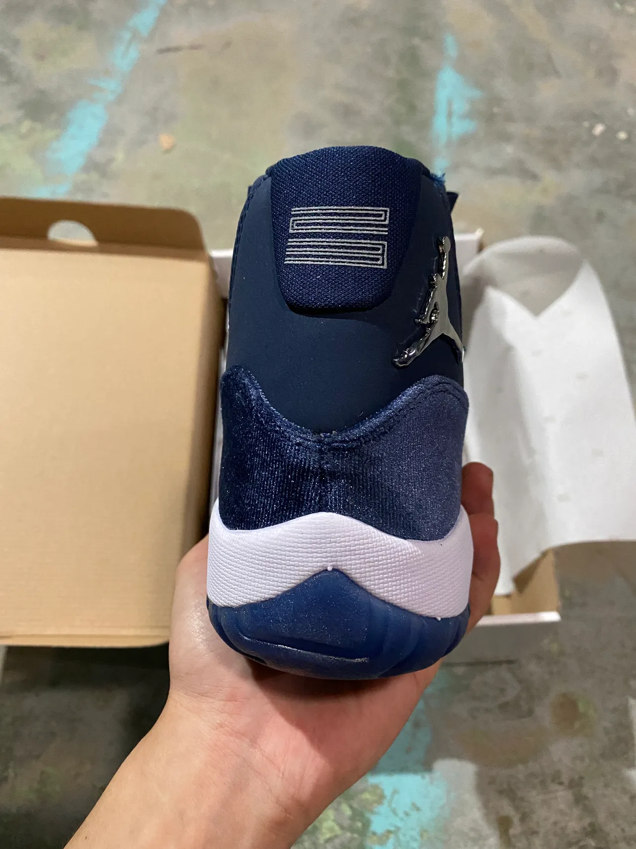Air Jordan 11 নেভি ভেলভেট সাদা বাস্কেটবল জুতো 6