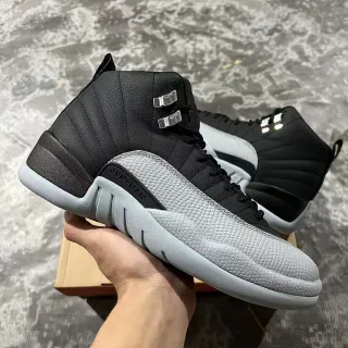 Air Jordan 12 黑灰高帮篮球鞋