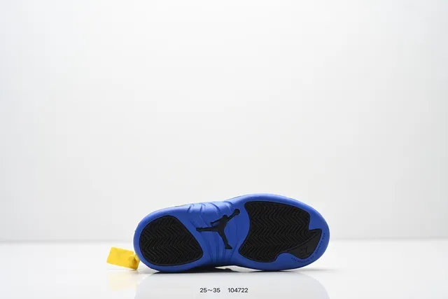 Air Jordan 12 काले और नारंगी बच्चों के बास्केटबॉल जूते 5