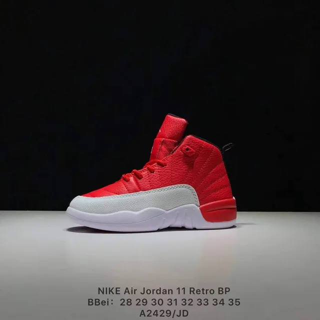 Tênis de basquete Air Jordan 12 vermelho e branco 9