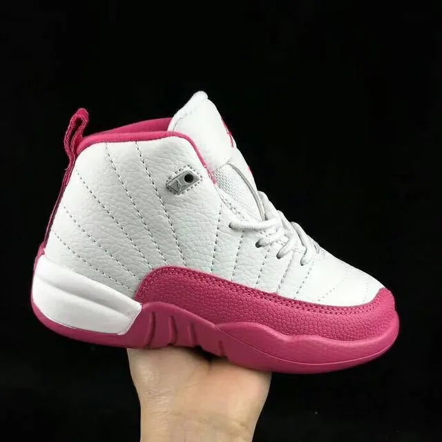 Tênis de basquete Air Jordan 12 vermelho e branco 18