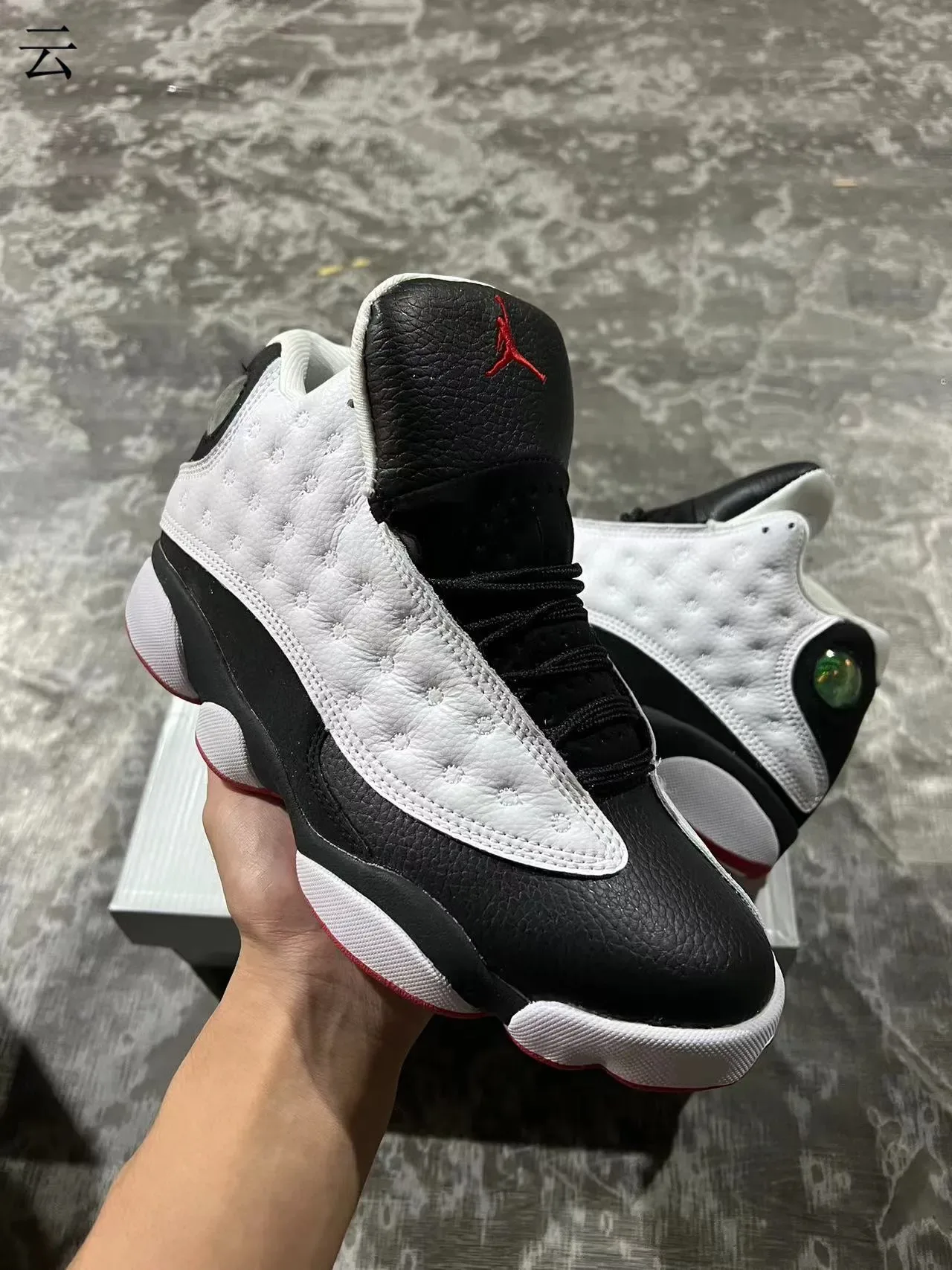 Air Jordan 13 Chaussures de Basketball Blanc Noir Vert Joyau 2
