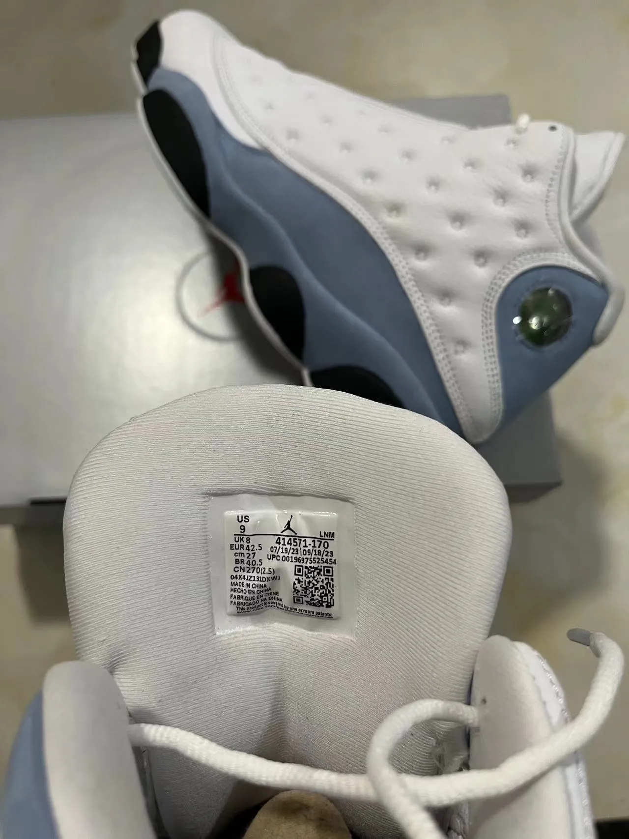 Chaussures de basketball Air Jordan 13 blanc bleu clair noir 10