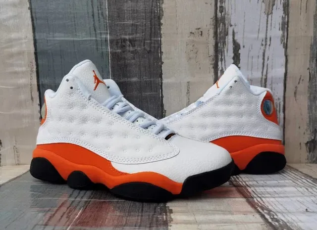 Air Jordan 13 Branco Laranja Preto Tênis de Basquete 3