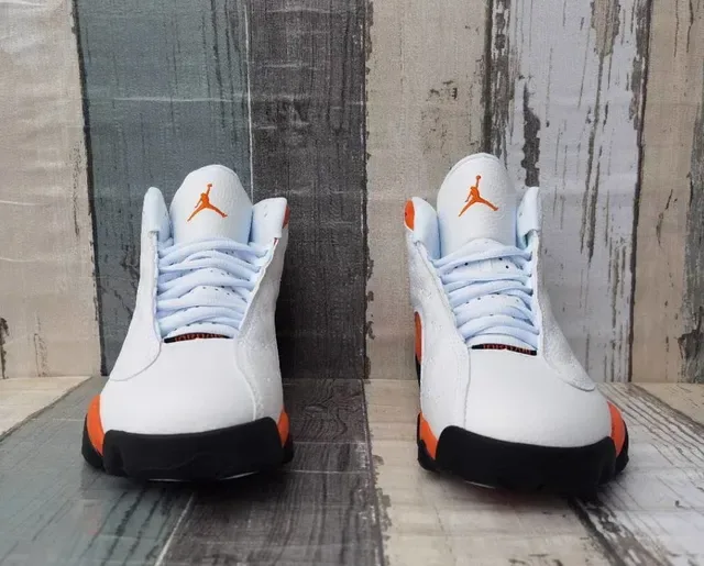 Air Jordan 13 Branco Laranja Preto Tênis de Basquete 4