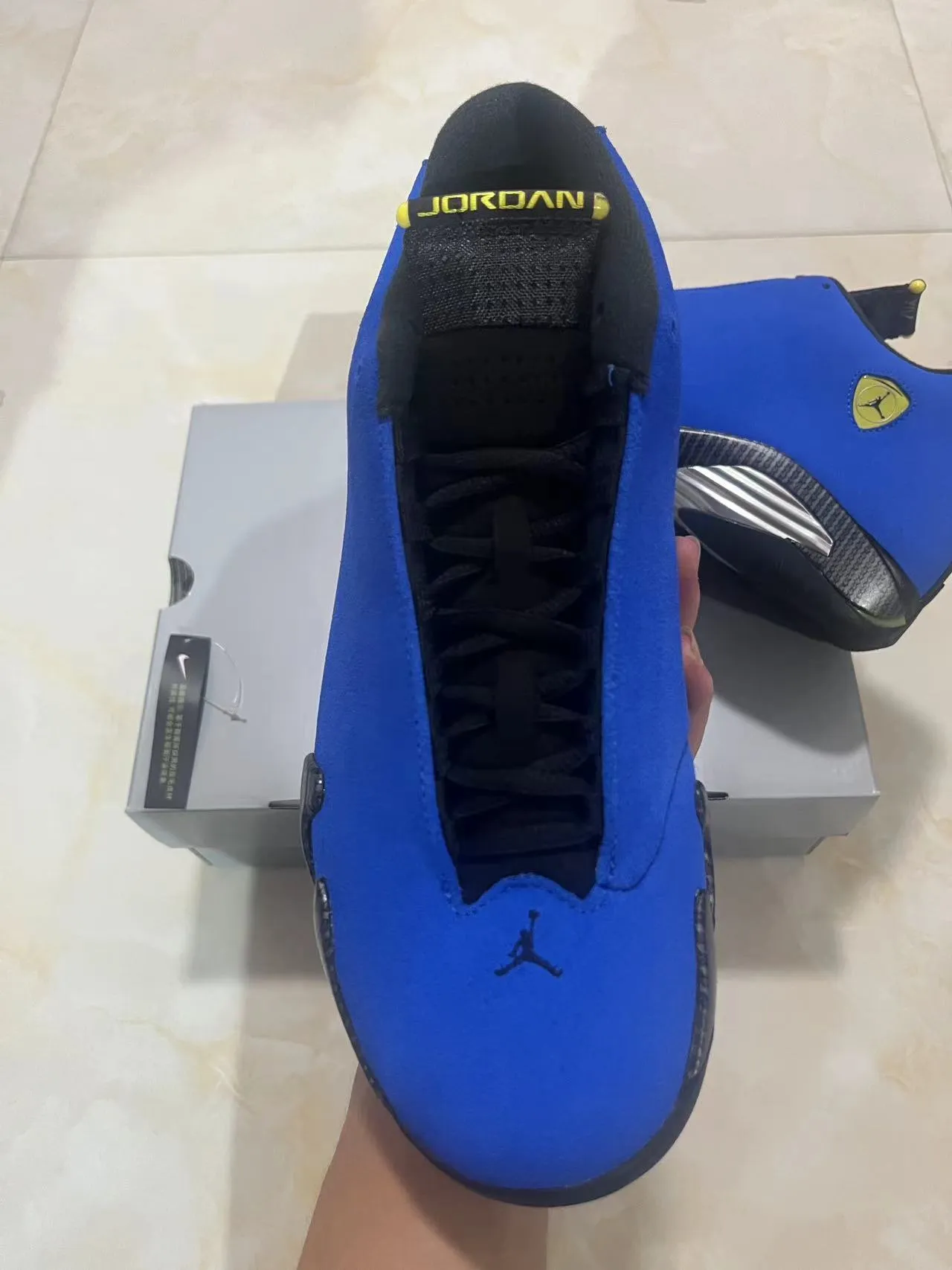 Tênis de basquete Air Jordan 14 azul royal de fibra de carbono 3