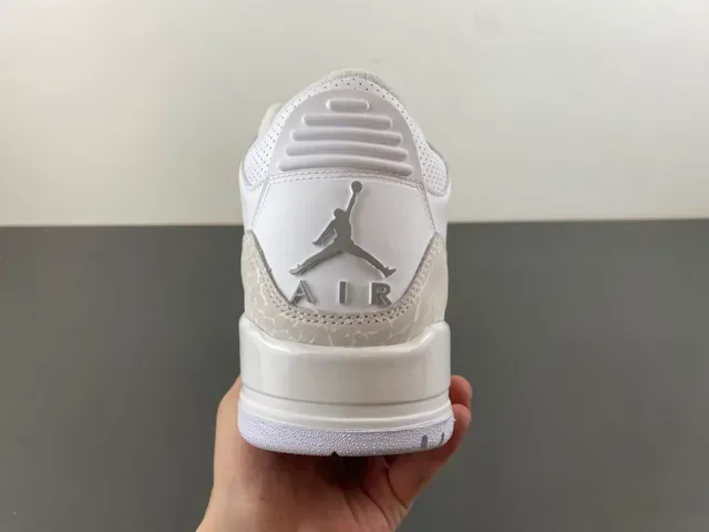 Air Jordan 3 أحذية كرة السلة مطبوع الفيل الأبيض 4