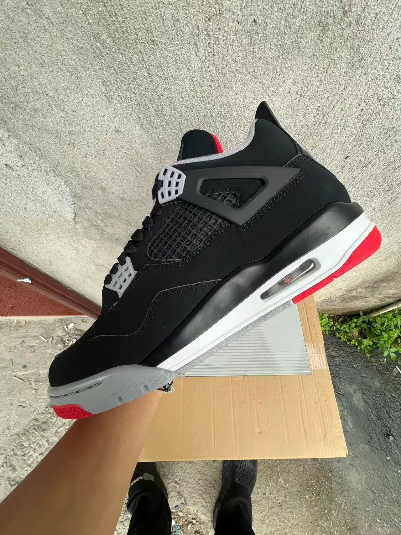 Chaussures de basketball Air Jordan 4 noir ciment rouge 5
