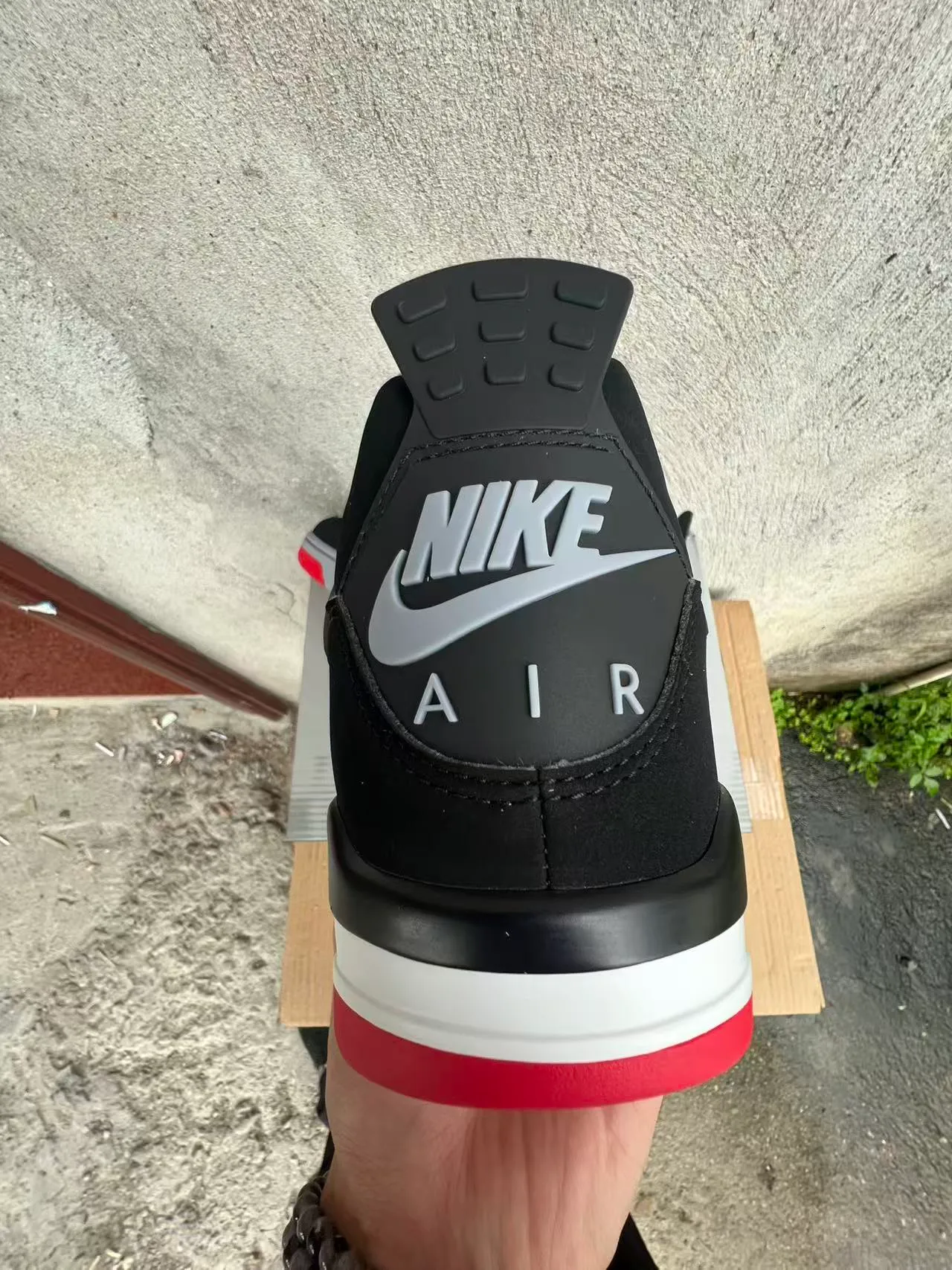 Chaussures de basketball Air Jordan 4 noir ciment rouge 8