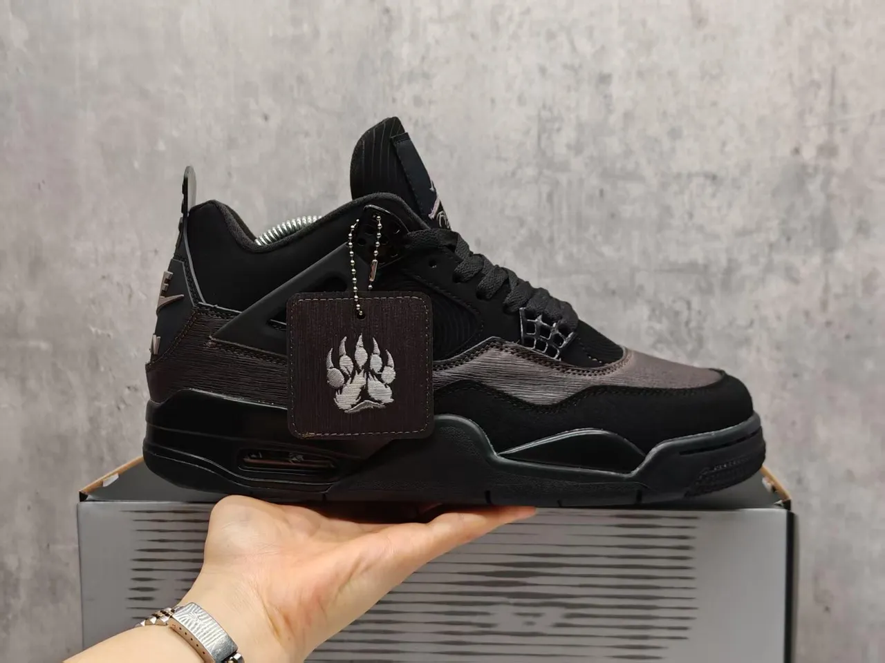 Air Jordan 4 কালো গাঢ় ধূসর টেক্সচার্ড আপার বাস্কেটবল জুতো 6