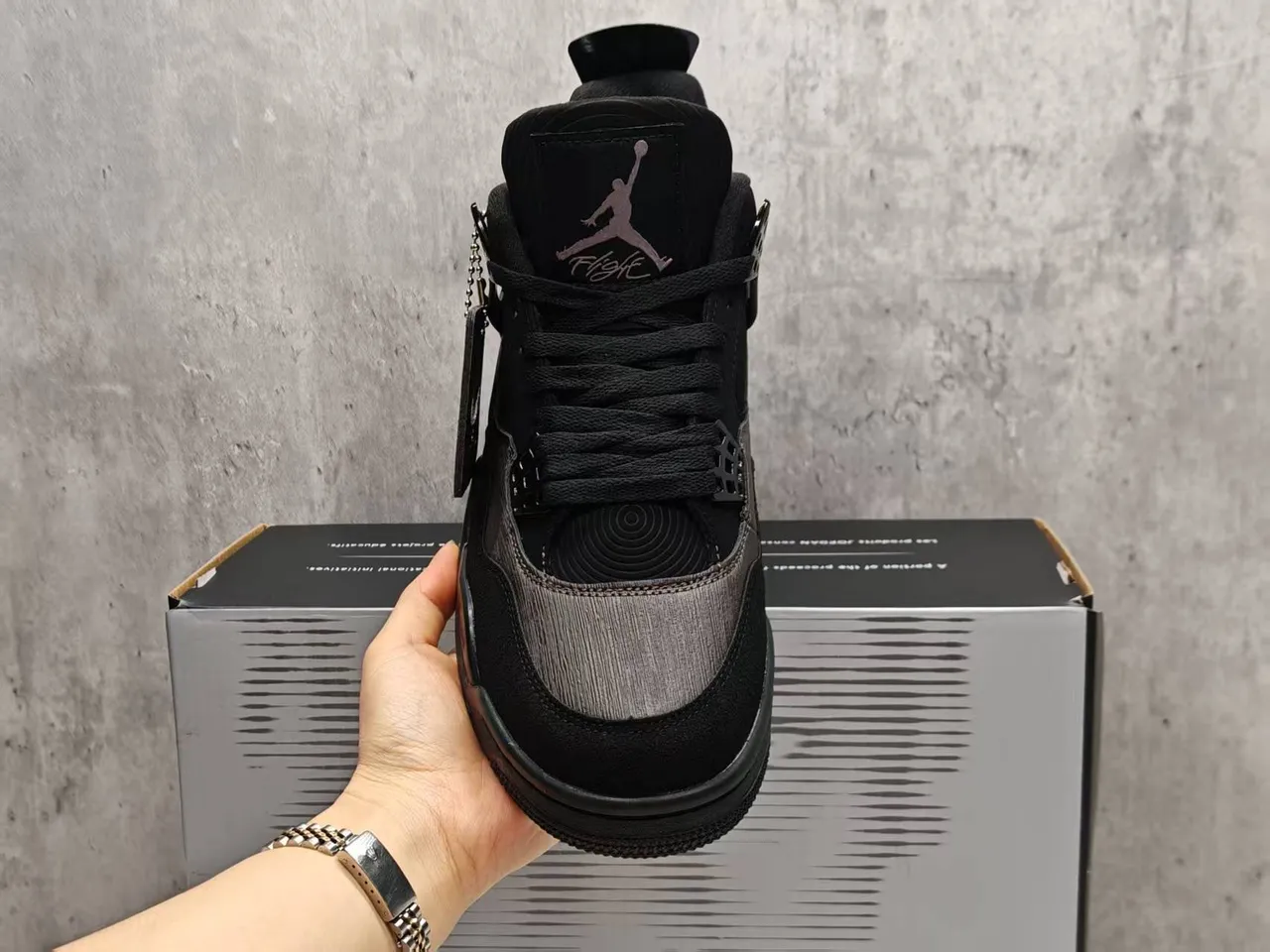 Air Jordan 4 কালো গাঢ় ধূসর টেক্সচার্ড আপার বাস্কেটবল জুতো 10