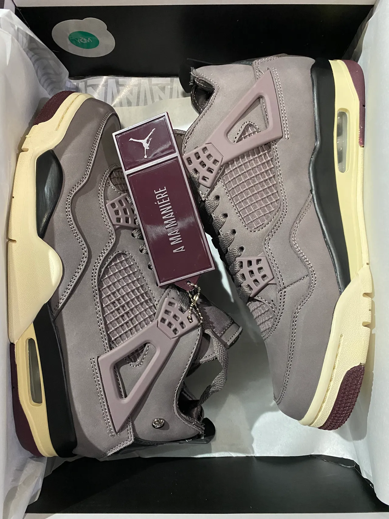 Zapatillas de baloncesto Air Jordan 4 marrón oscuro y crema 7