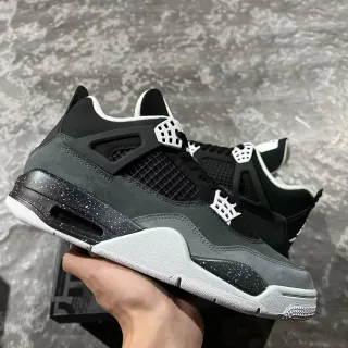 Air Jordan 4 深灰黑白斑点篮球鞋