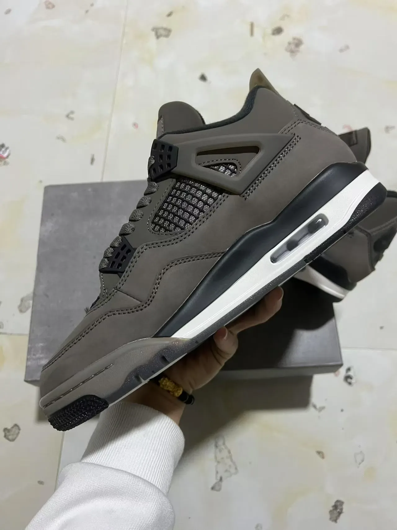 Air Jordan 4 Cinza Preto Branco Tênis de Basquete 5