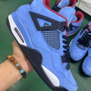 Air Jordan 4 浅蓝色麂皮黑白红篮球鞋