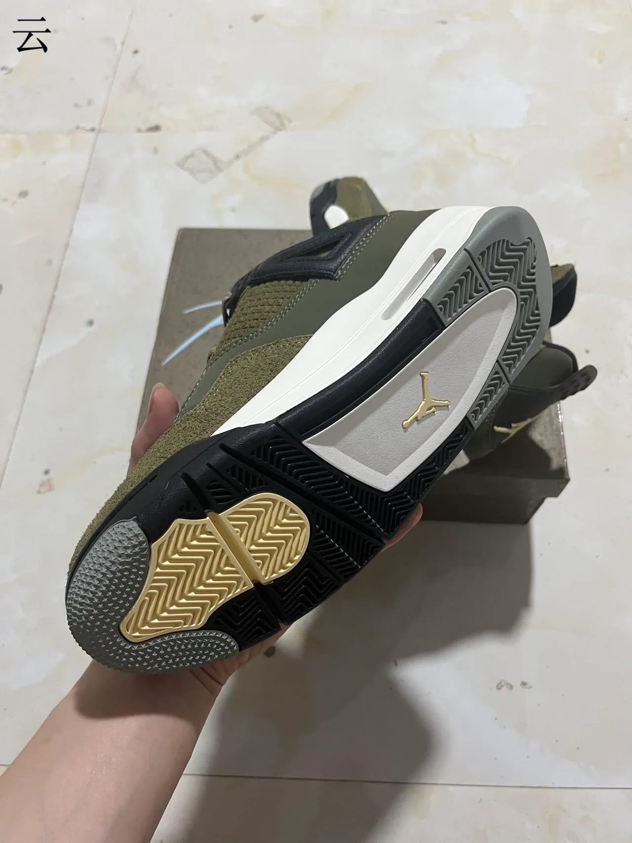 Air Jordan 4 जैतूनी हरा काला सफेद बास्केटबॉल जूते 7
