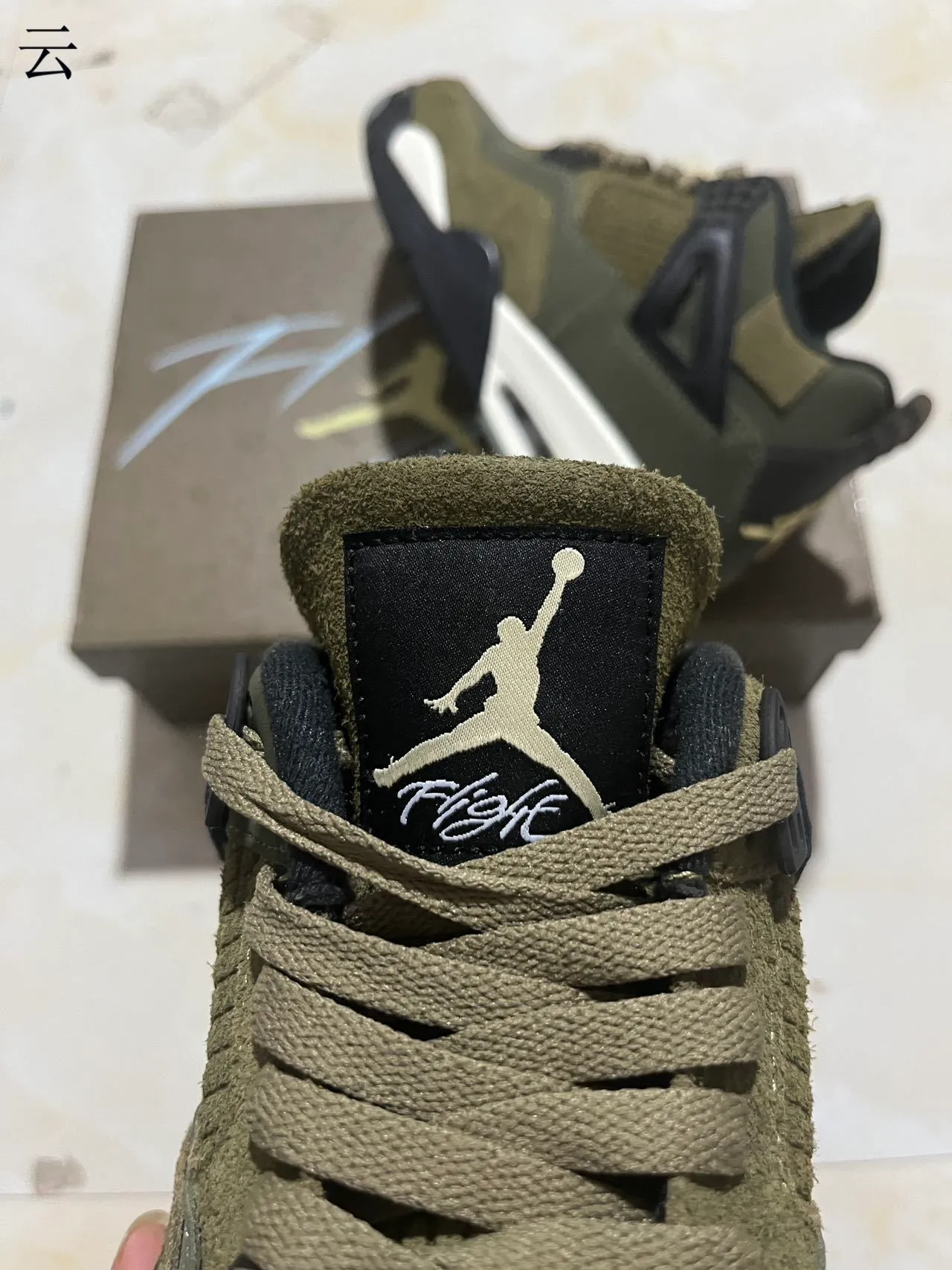 Air Jordan 4 जैतूनी हरा काला सफेद बास्केटबॉल जूते 9