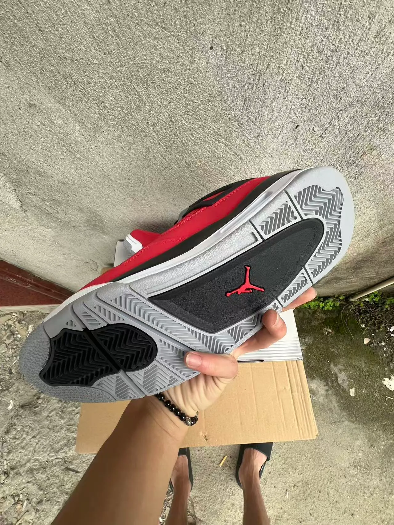 Air Jordan 4 Rouge Noir Blanc Chaussures de basket 6