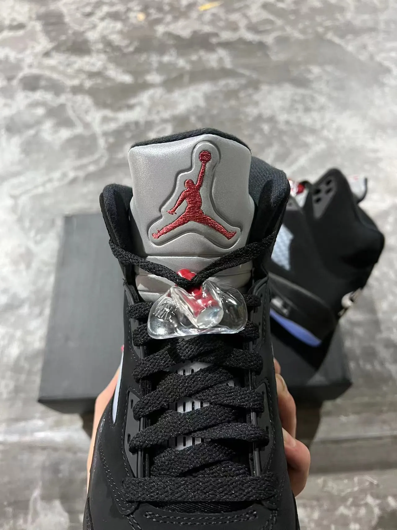 Air Jordan 5 কালো হালকা নীল স্বচ্ছ আউটসোল বাস্কেটবল জুতো 4