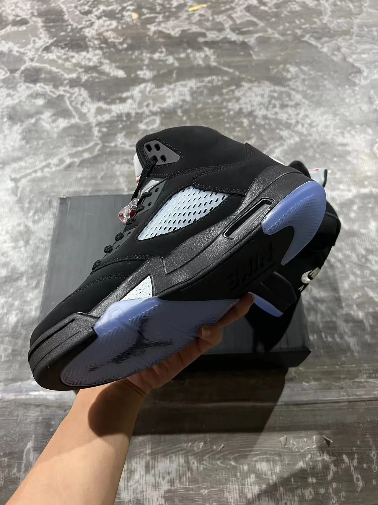 Air Jordan 5 কালো হালকা নীল স্বচ্ছ আউটসোল বাস্কেটবল জুতো 6