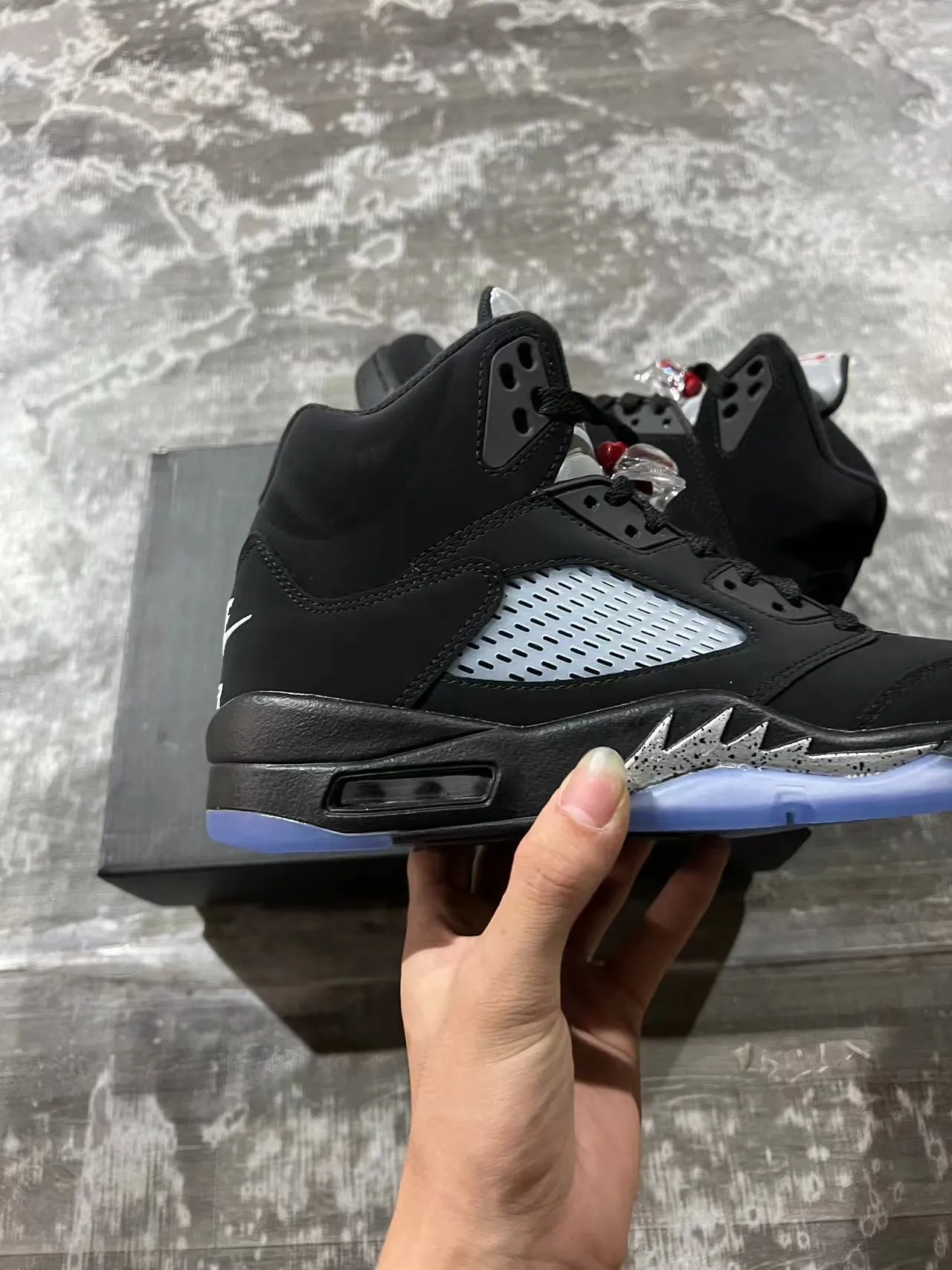 Air Jordan 5 কালো হালকা নীল স্বচ্ছ আউটসোল বাস্কেটবল জুতো 7
