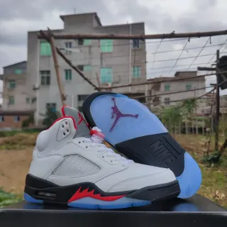 Air Jordan 5 White Black Red Blue 篮球鞋