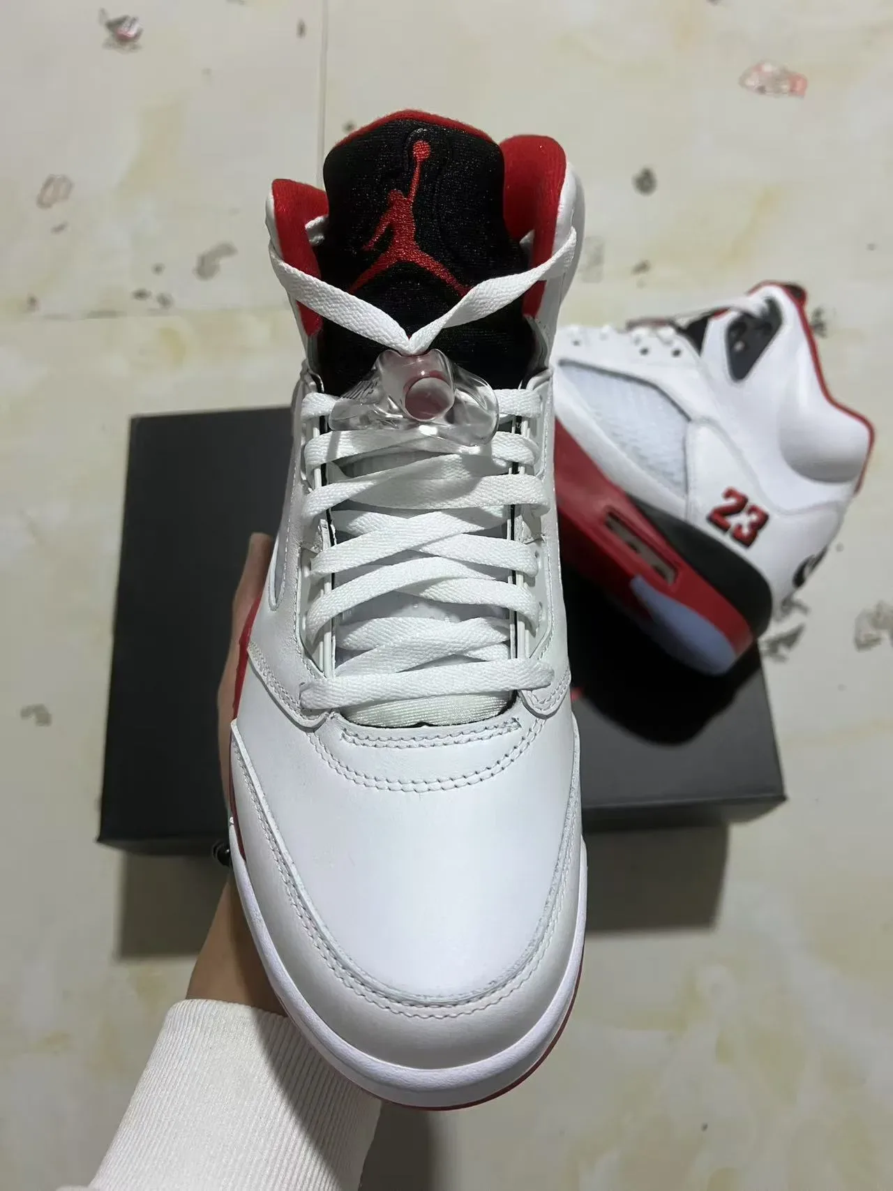 Air Jordan 5 blanc rouge noir chaussures de basket 3