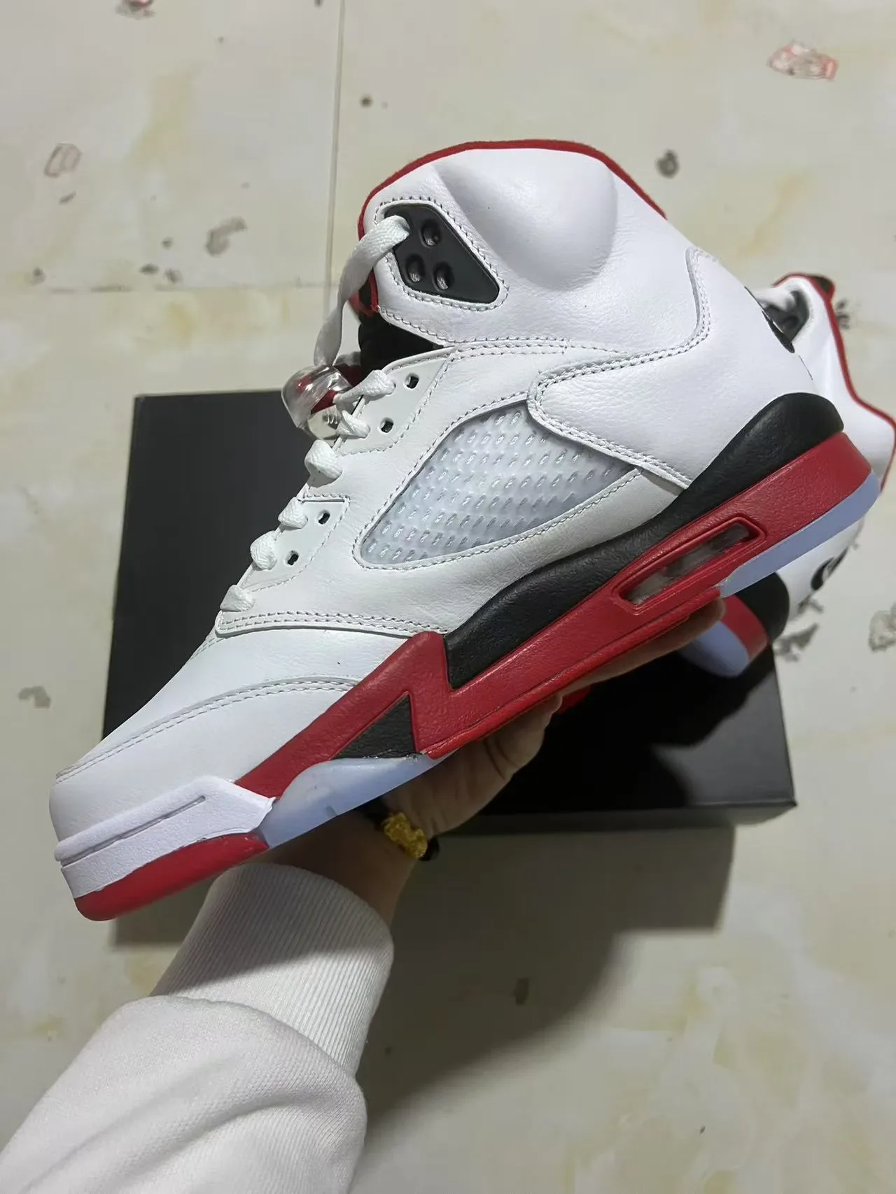 Air Jordan 5 blanc rouge noir chaussures de basket 5