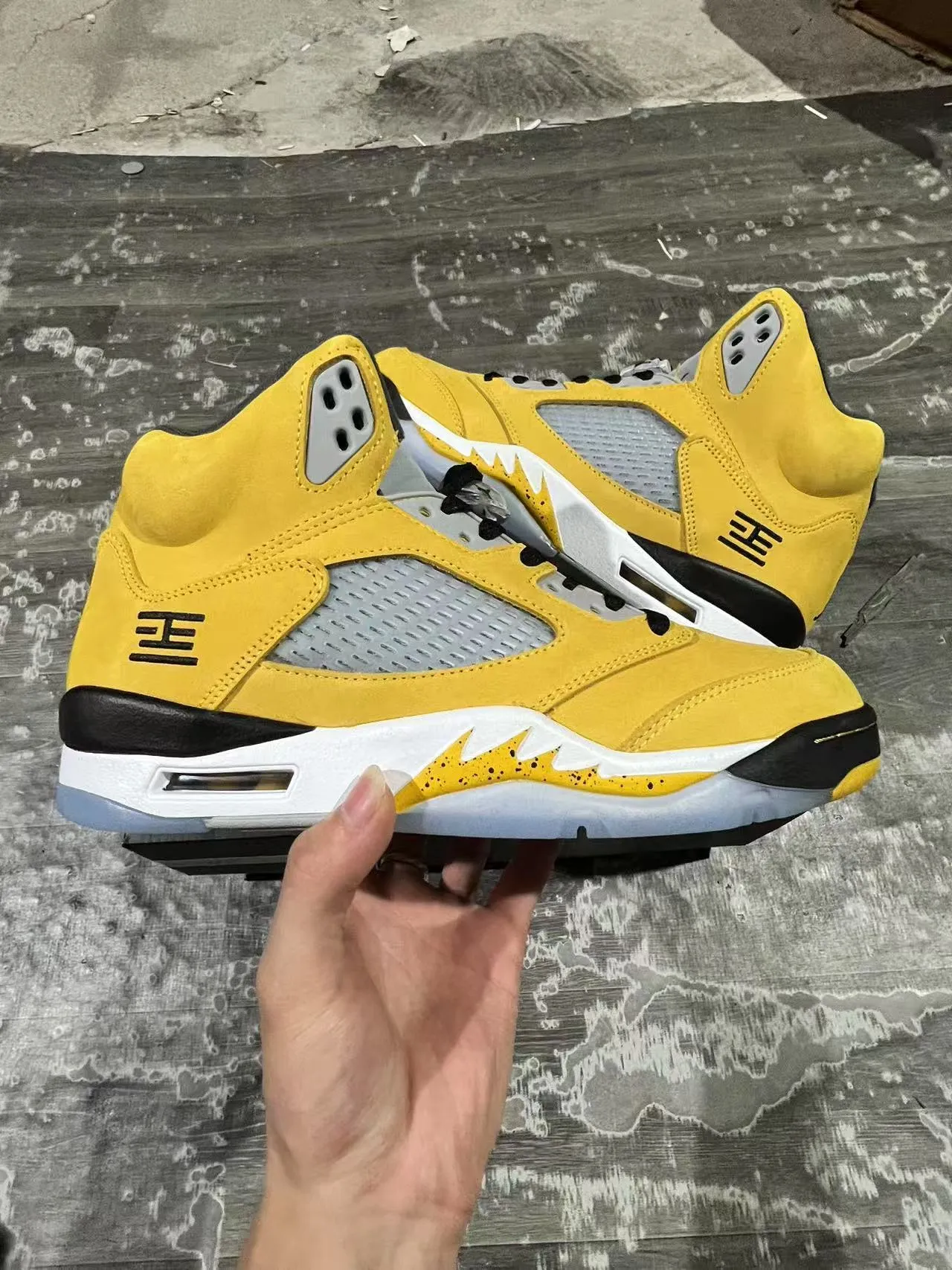 Air Jordan 5 पीले काले सफेद बास्केटबॉल जूते 5