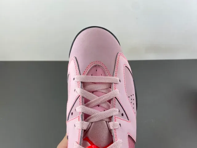 Air Jordan 6 गुलाबी और हल्की गुलाबी बास्केटबॉल जूते 5