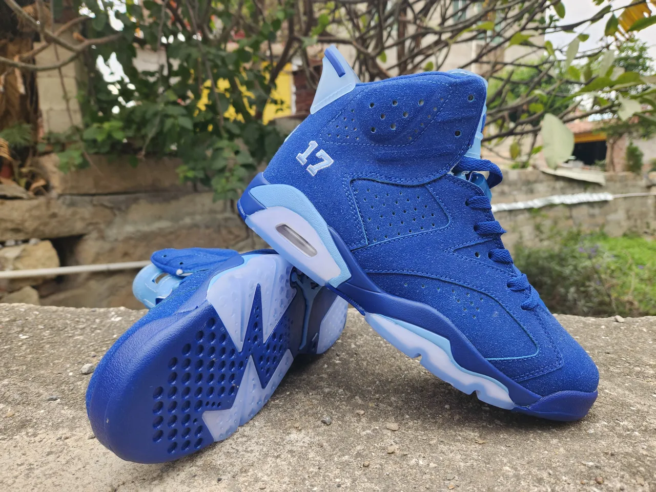 Air Jordan 6 Zapatos de Baloncesto de Ante en Azul Real de Punta Alta 2