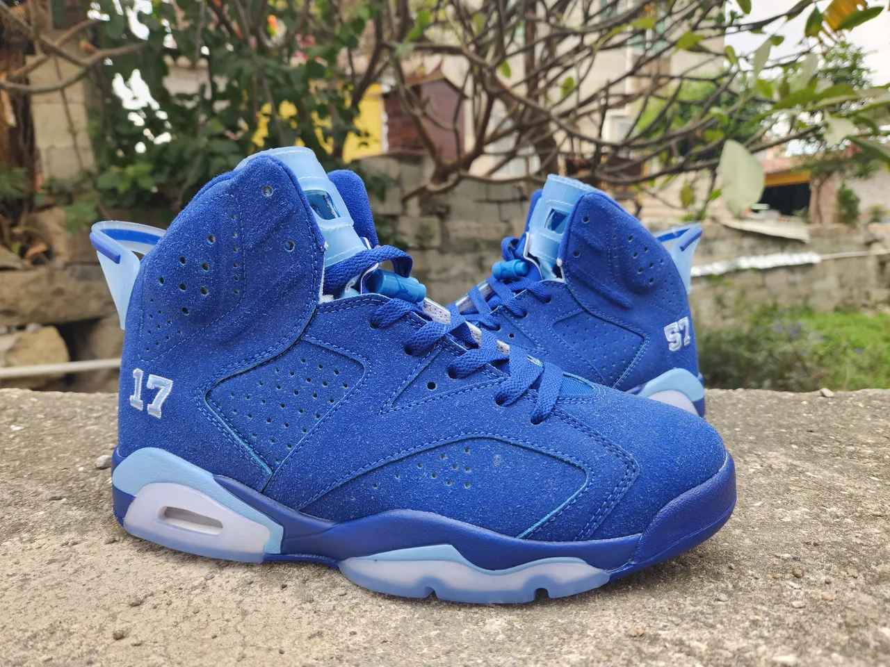 Air Jordan 6 Zapatos de Baloncesto de Ante en Azul Real de Punta Alta 3