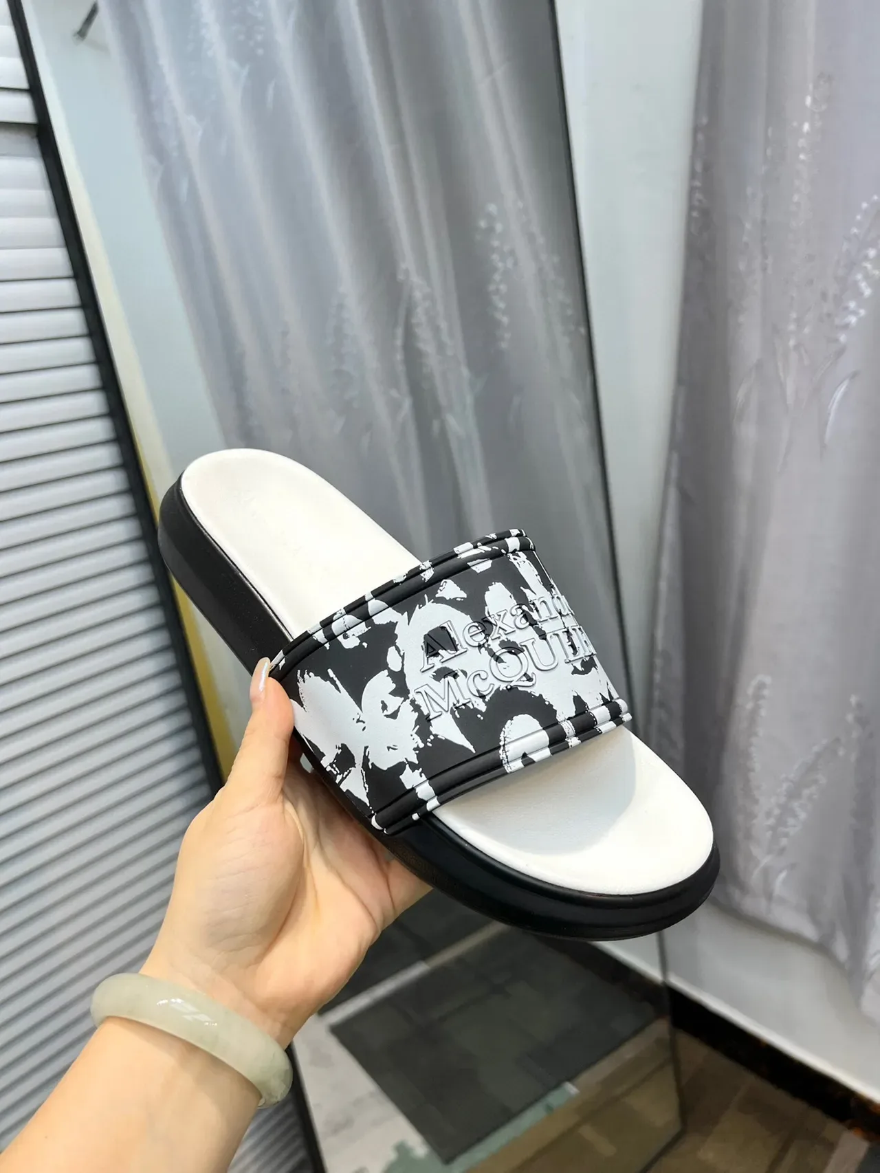 Alexander McQueen Graphic Print Platform Slide Slippers 6