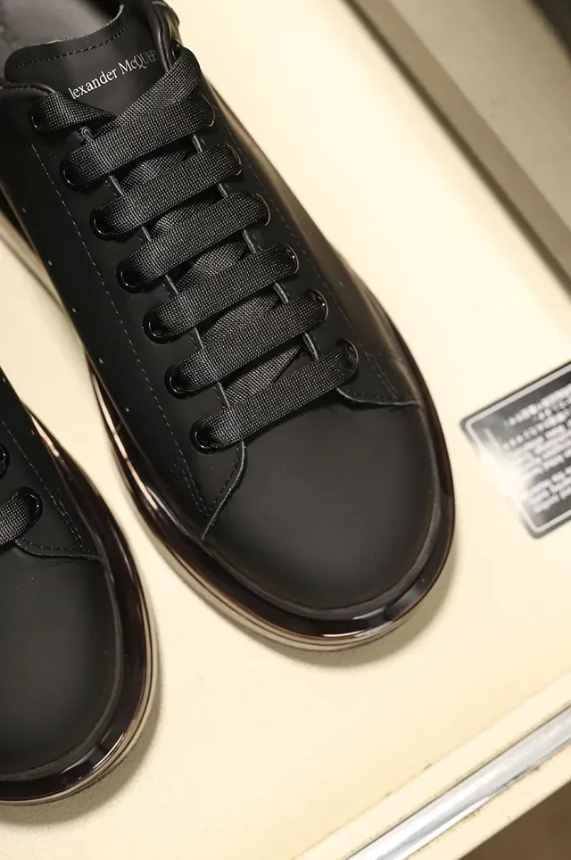 Alexander McQueen Oversized Sneaker Black Lifestyle Sneakers 4