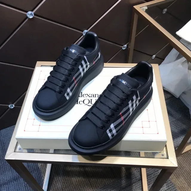 Alexander McQueen Oversized काला प्लेड साइड पैनल चंकी स्नीकर 8