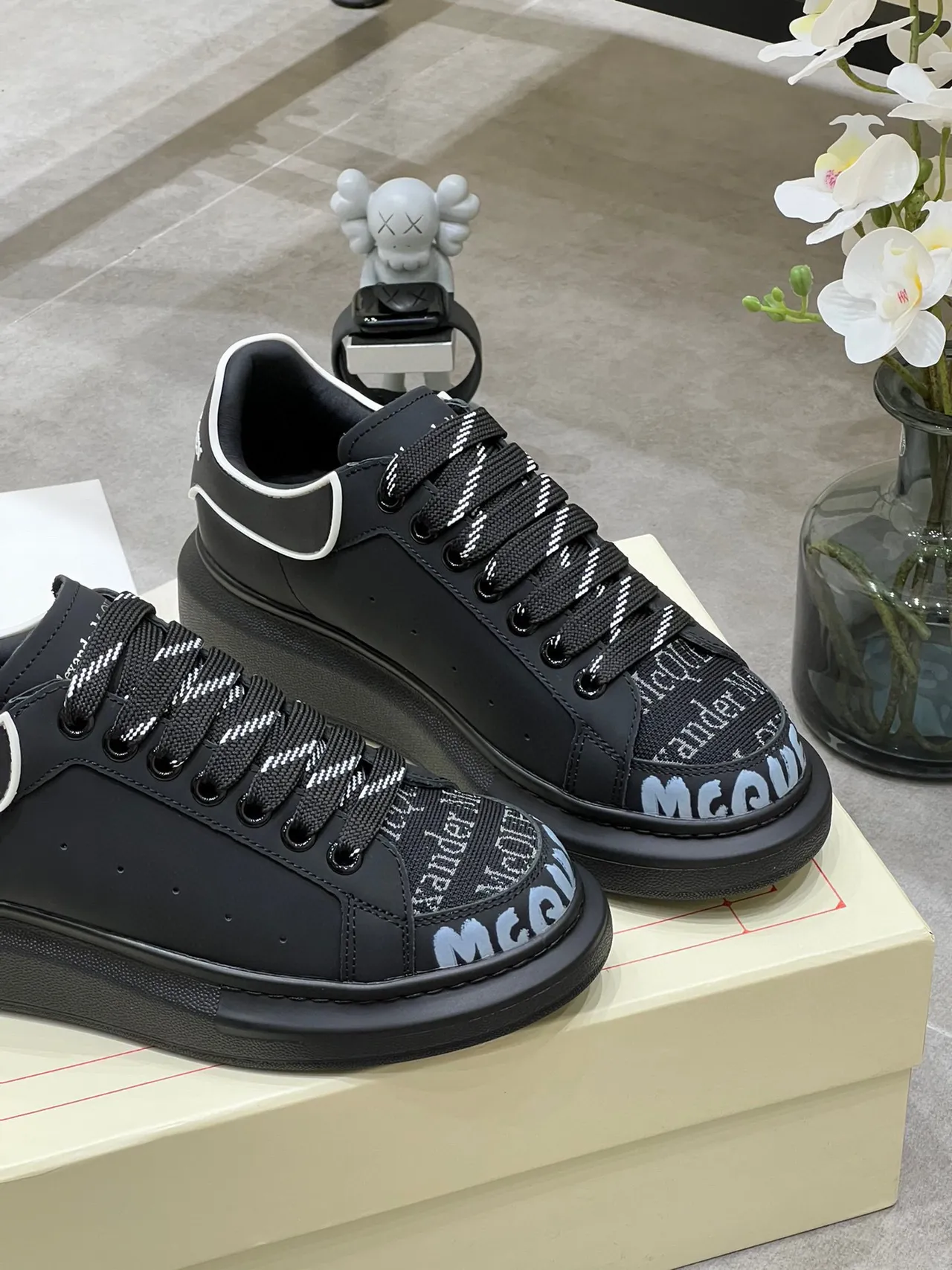 Alexander McQueen Oversized Sneaker Black White Platform Sole Contrast Piping Lifestyle Sneakers 6