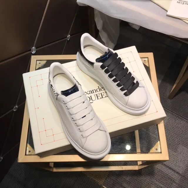 Alexander McQueen Oversized Sneaker White Black Platform Leather Lifestyle Sneakers 6