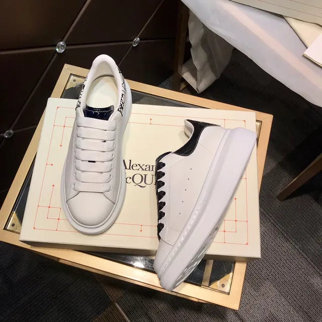 Alexander McQueen Oversized Sneaker White Black Platform Leather Lifestyle Sneakers 7