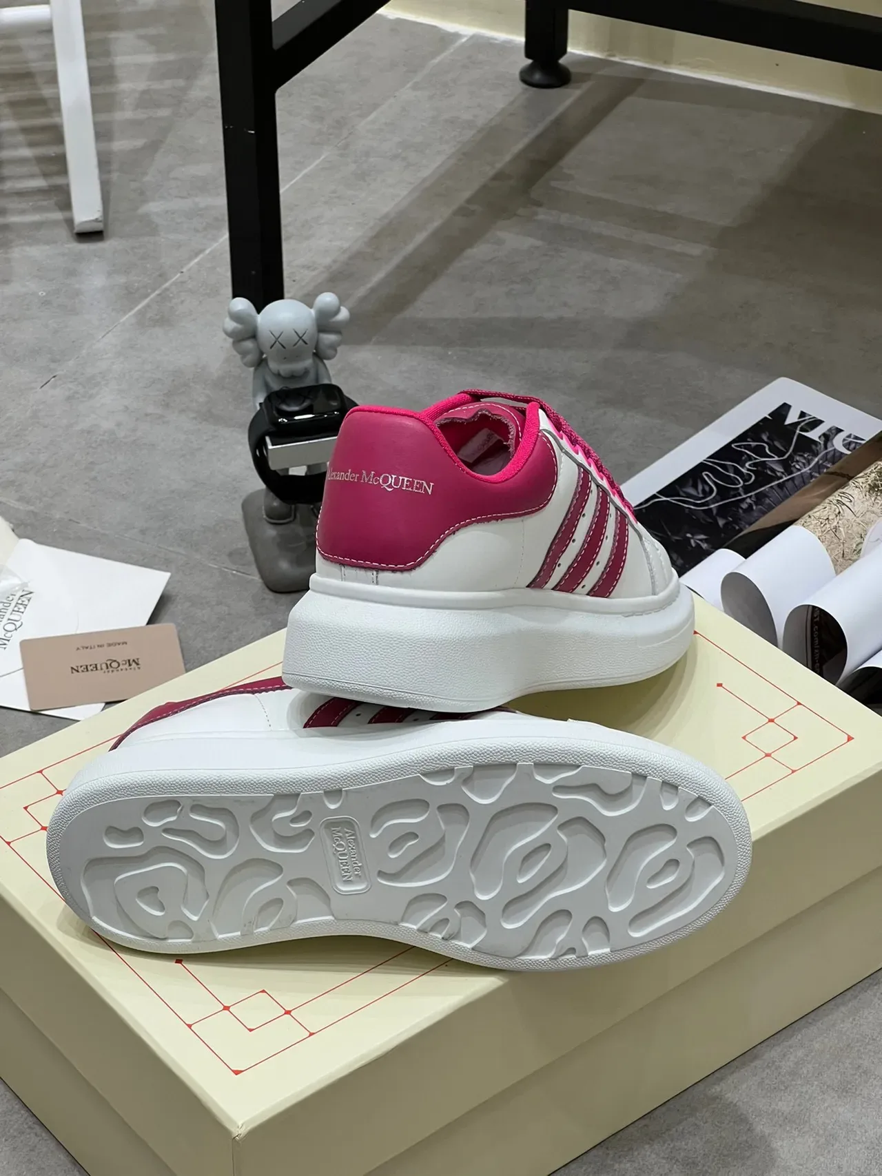 Alexander McQueen Oversized Sneaker White Magenta Lifestyle Sneakers 5