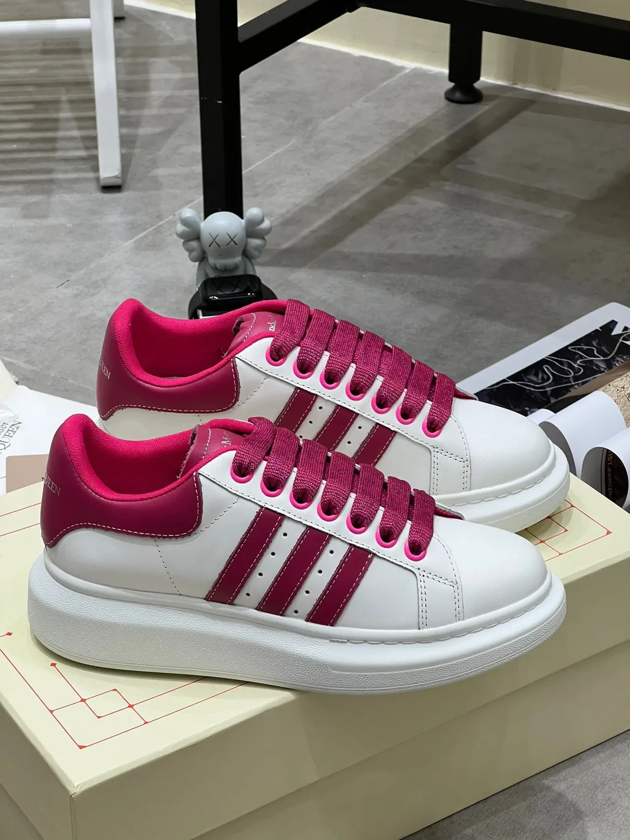 Alexander McQueen Oversized Sneaker White Magenta Lifestyle Sneakers 8