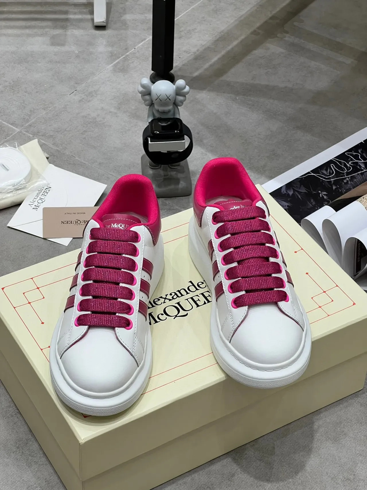 Alexander McQueen Oversized Sneaker White Magenta Lifestyle Sneakers 9
