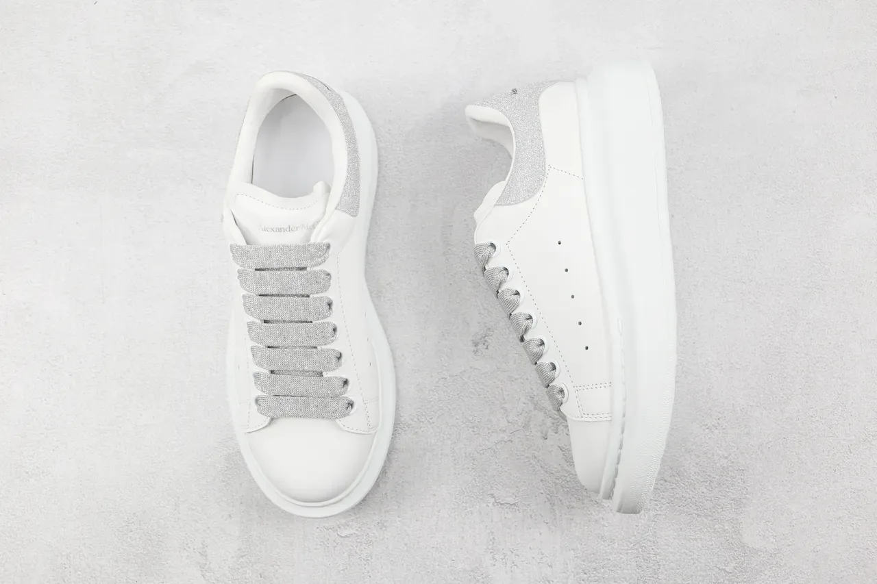 Alexander McQueen Oversized Sneaker White Silver Platform Sole Leather Upper Lifestyle Sneakers 3