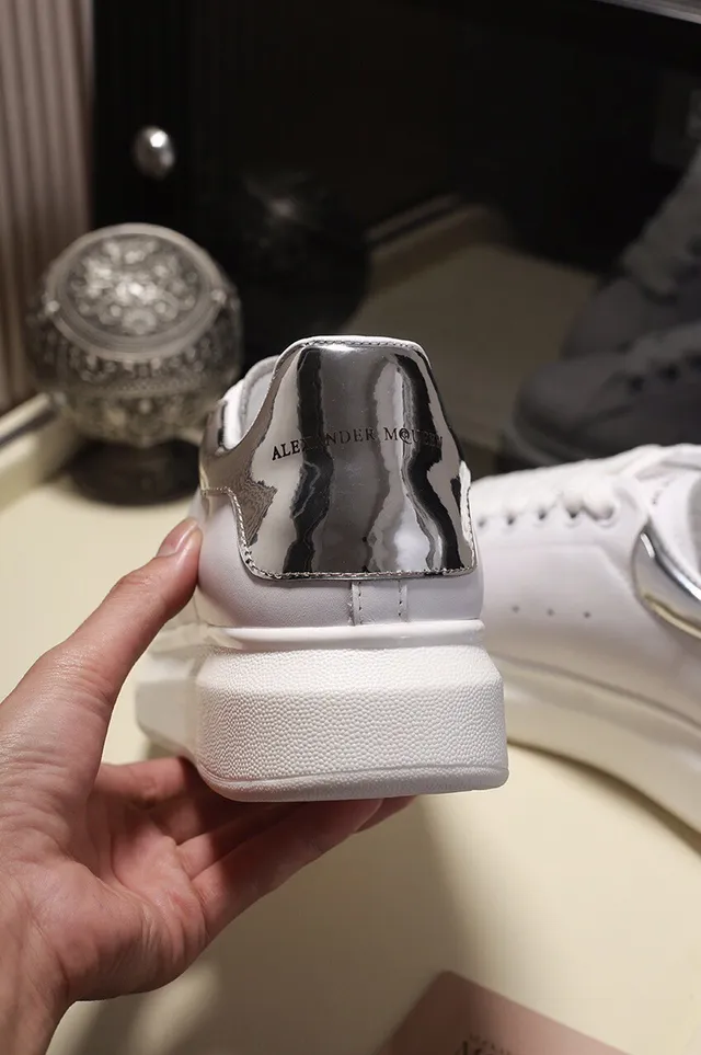 Alexander McQueen Oversized Sneaker White Silver Sole Smooth Leather Lifestyle Sneakers 2