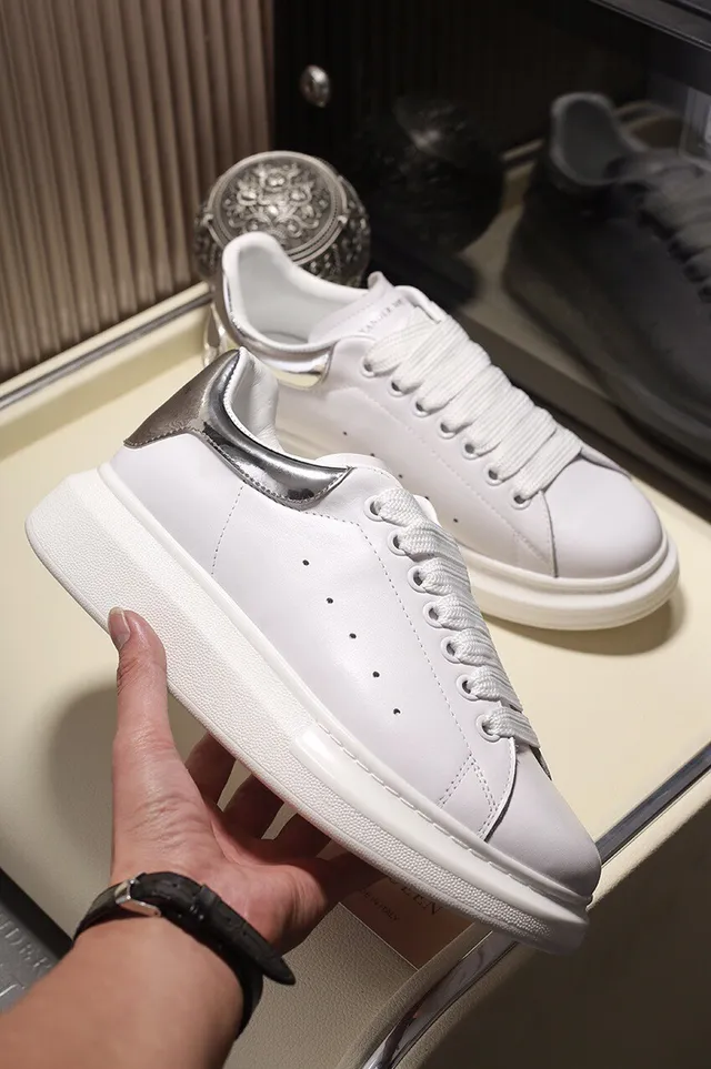 Alexander McQueen Oversized Sneaker White Silver Sole Smooth Leather Lifestyle Sneakers 6