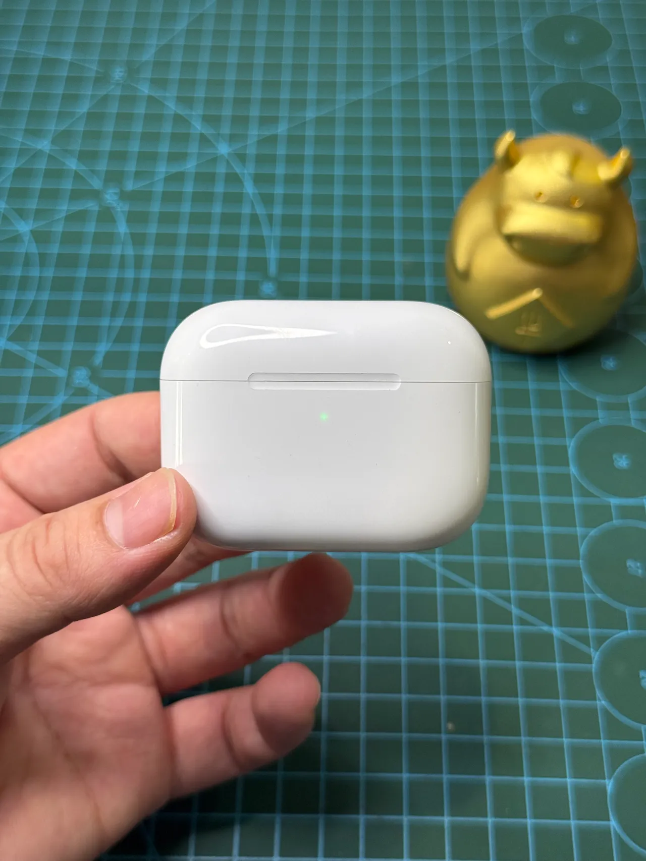 Apple AirPods Pro 2 White Stem-Style Matte Finish TWS Earbuds 3
