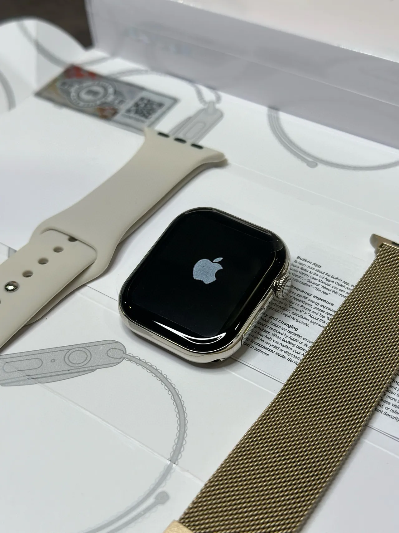 Apple Silver Beige Stainless Steel Case Flat-Edged Rectangular Display Sports Watch 13